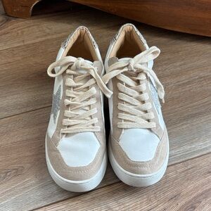 Altar’d state sneakers